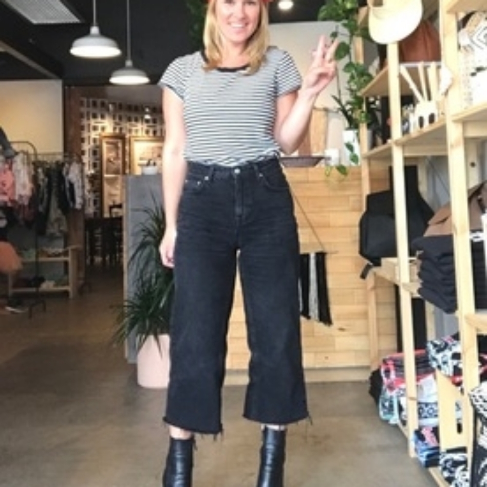 Moto Wide Leg Jean, washed black
